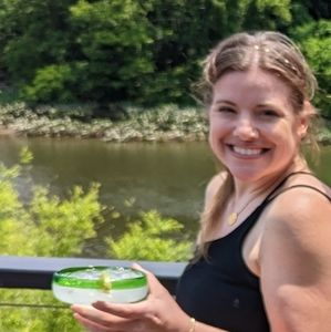 Meet your Posher, Jacquelyn